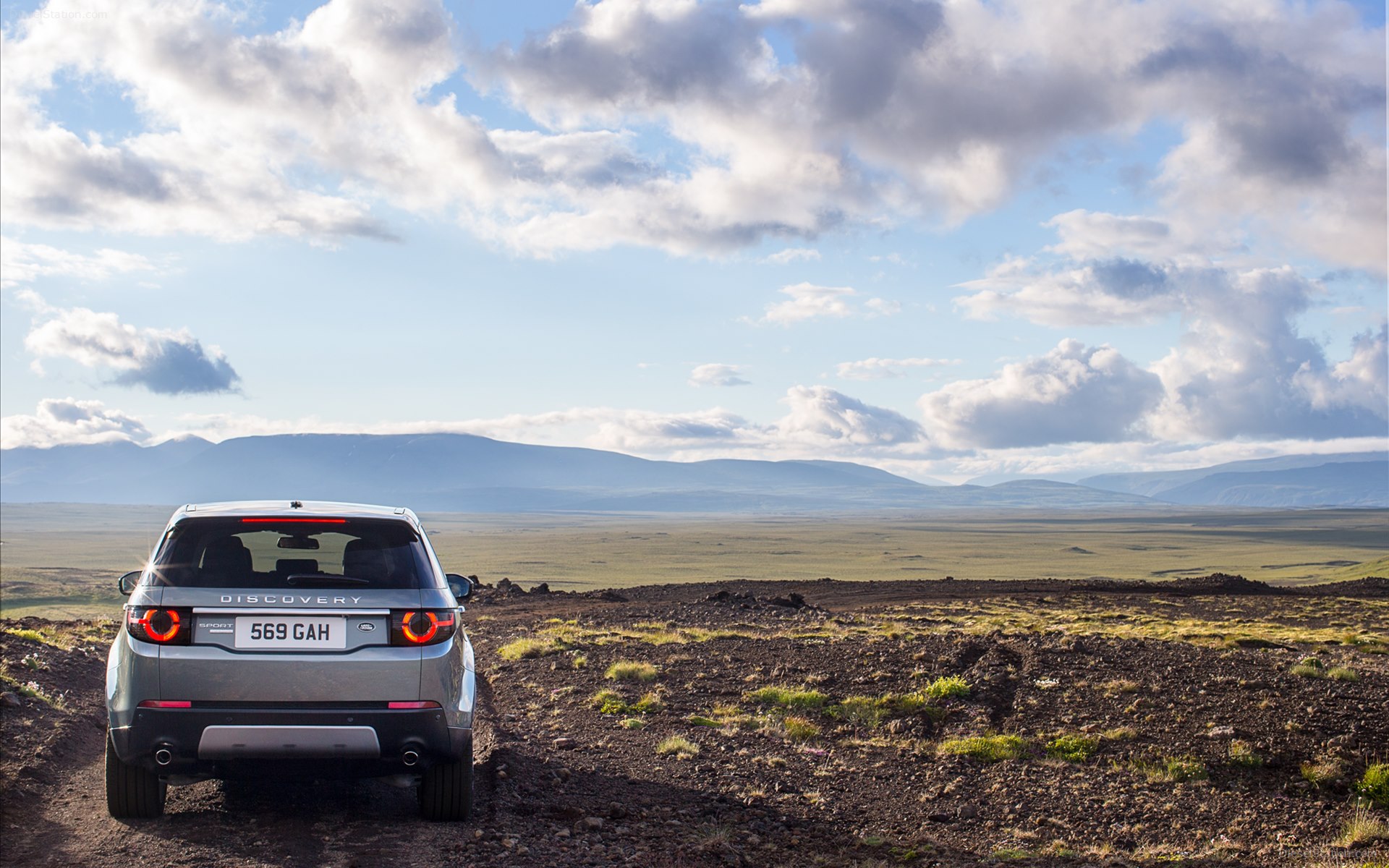 Land Rover Discovery Sport 2015